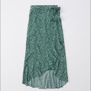 Abercrombie Ruffle Wrap Midi Skirt in Green Floral